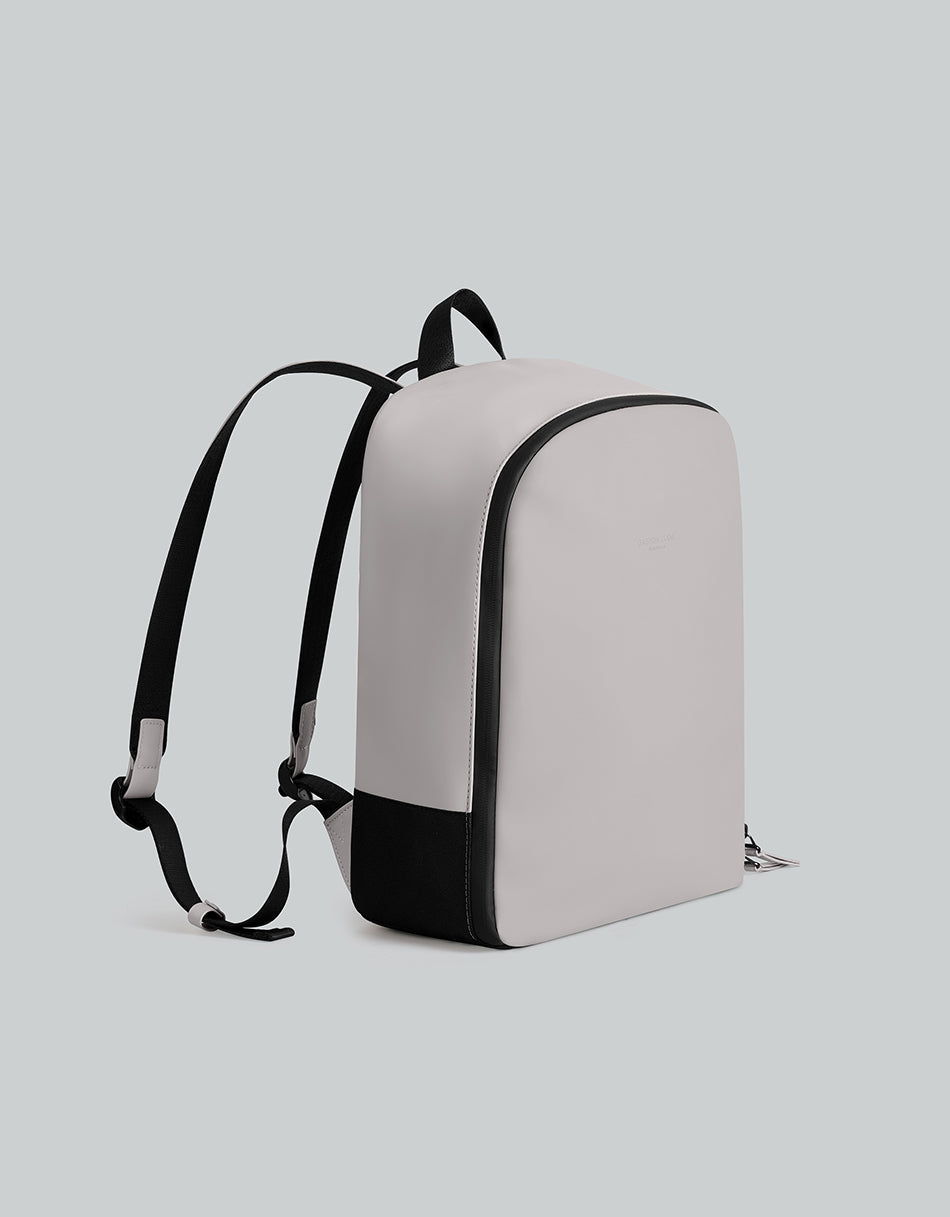 Gaston Luga Dash Daily Backpack 14" - Taupe #DSDLBP14TP