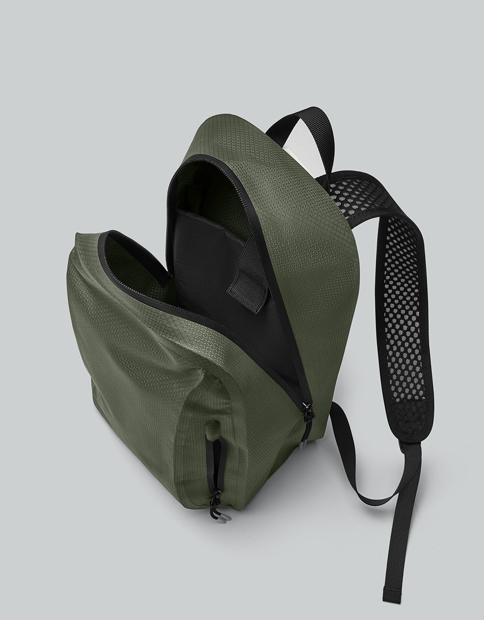 Lightweight DuoSeal Backpack 14 橄欖綠背包 LWDSP14OL