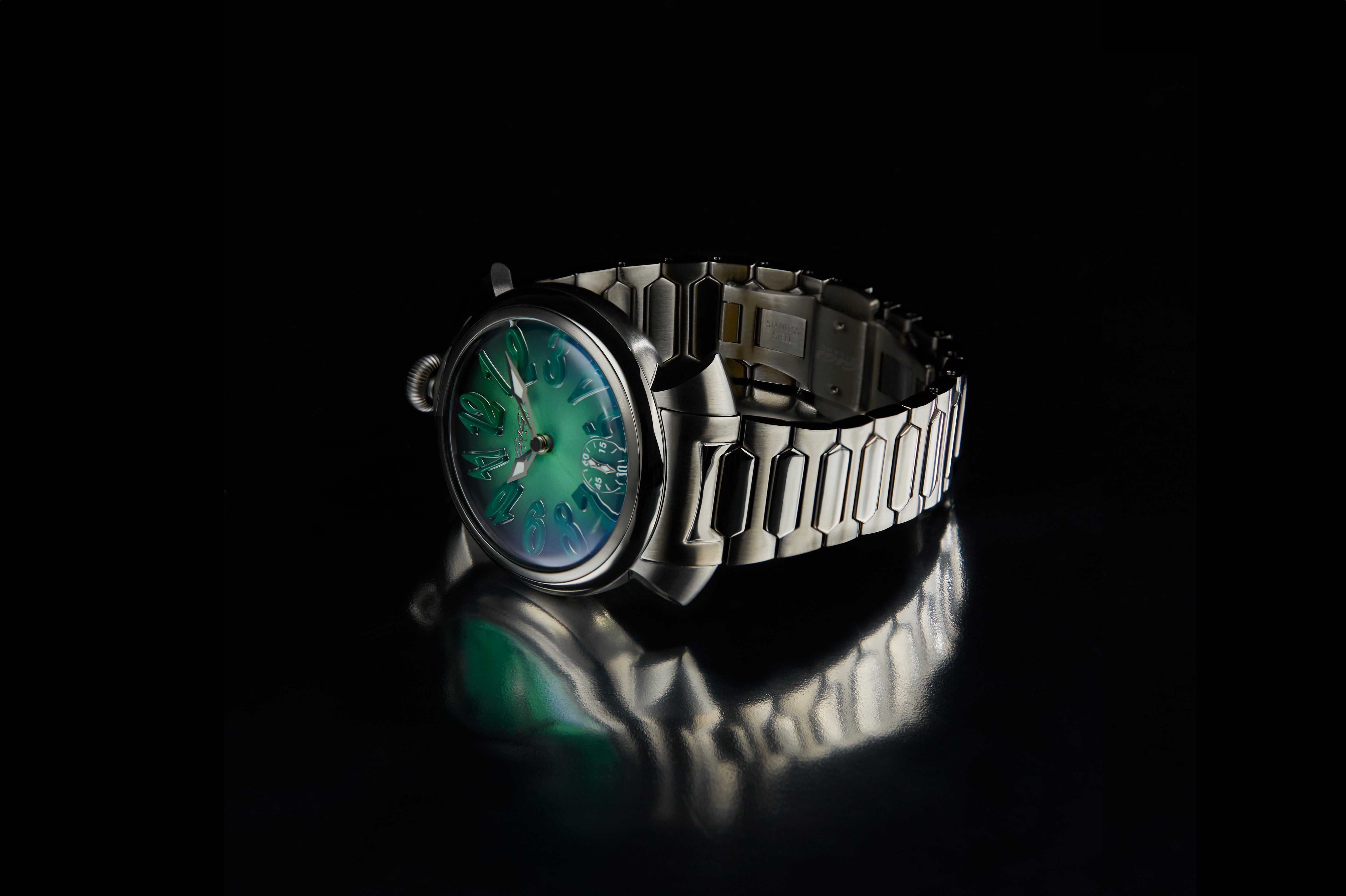 Gaga Milano Manuale 44 漸變綠色