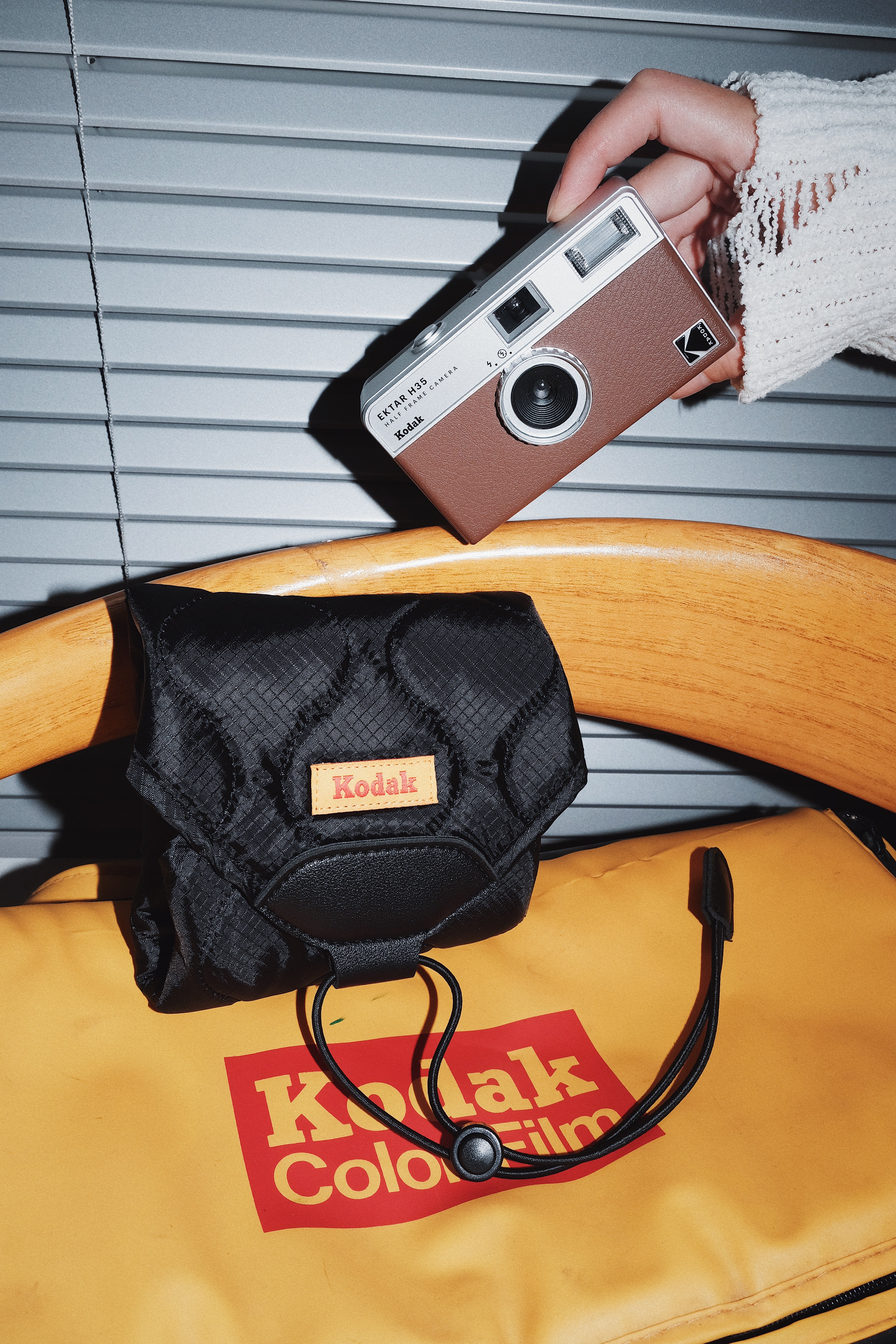 KODAK Camera Wrap Size M 31x31cm (Black)
