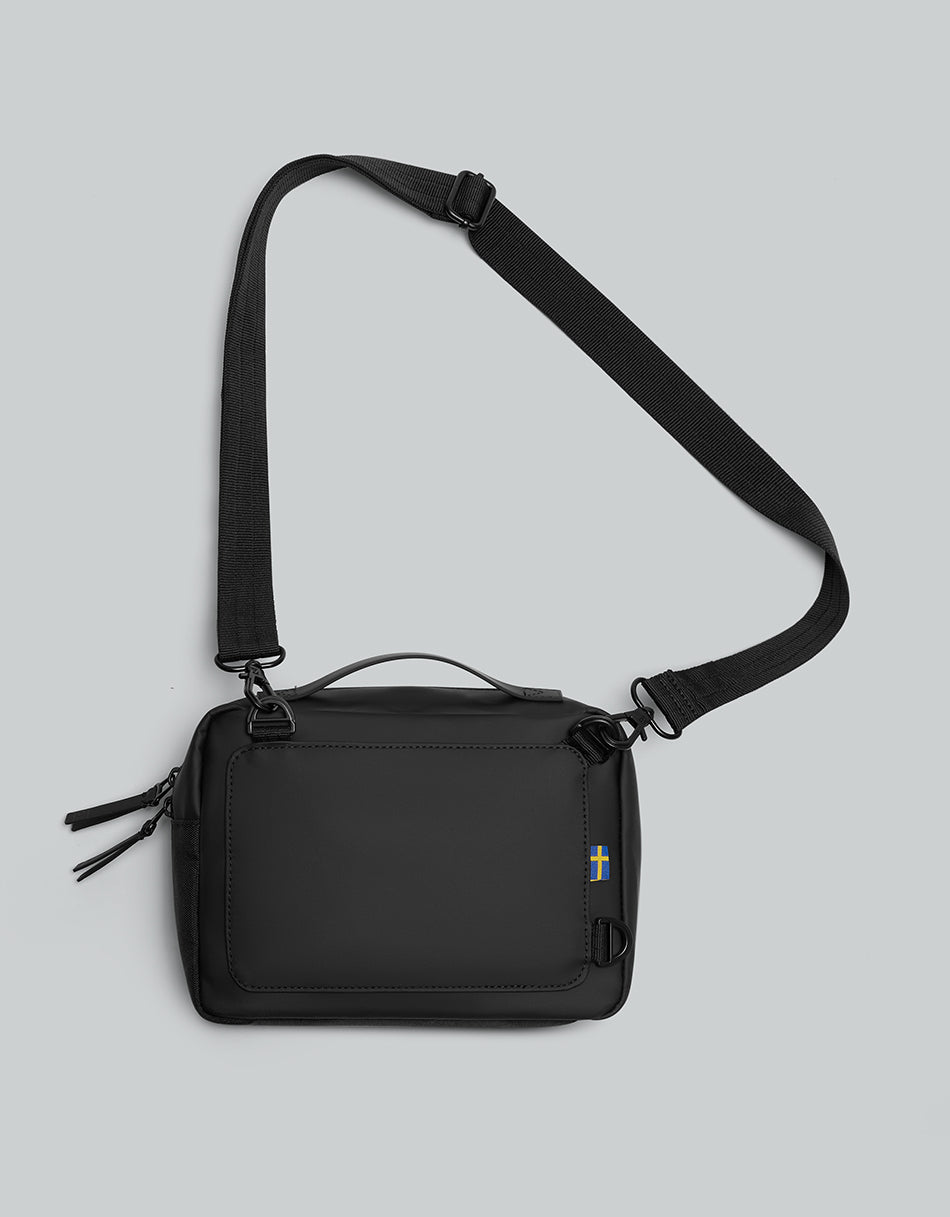 Gaston Luga Dash Box ±×?³U - ¶Â (¤ؤo¡]Íù¦̡^:16 X 25 X 2

­«¶q:0.14 kg / 0.31 lbs

®e¶q:0.8L)