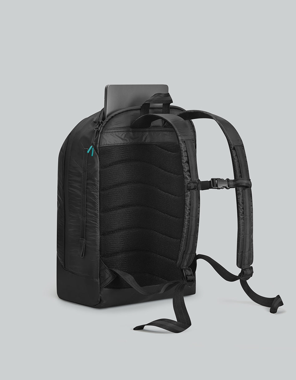 Gaston Luga Lightweight Backpack - Black #LW100
