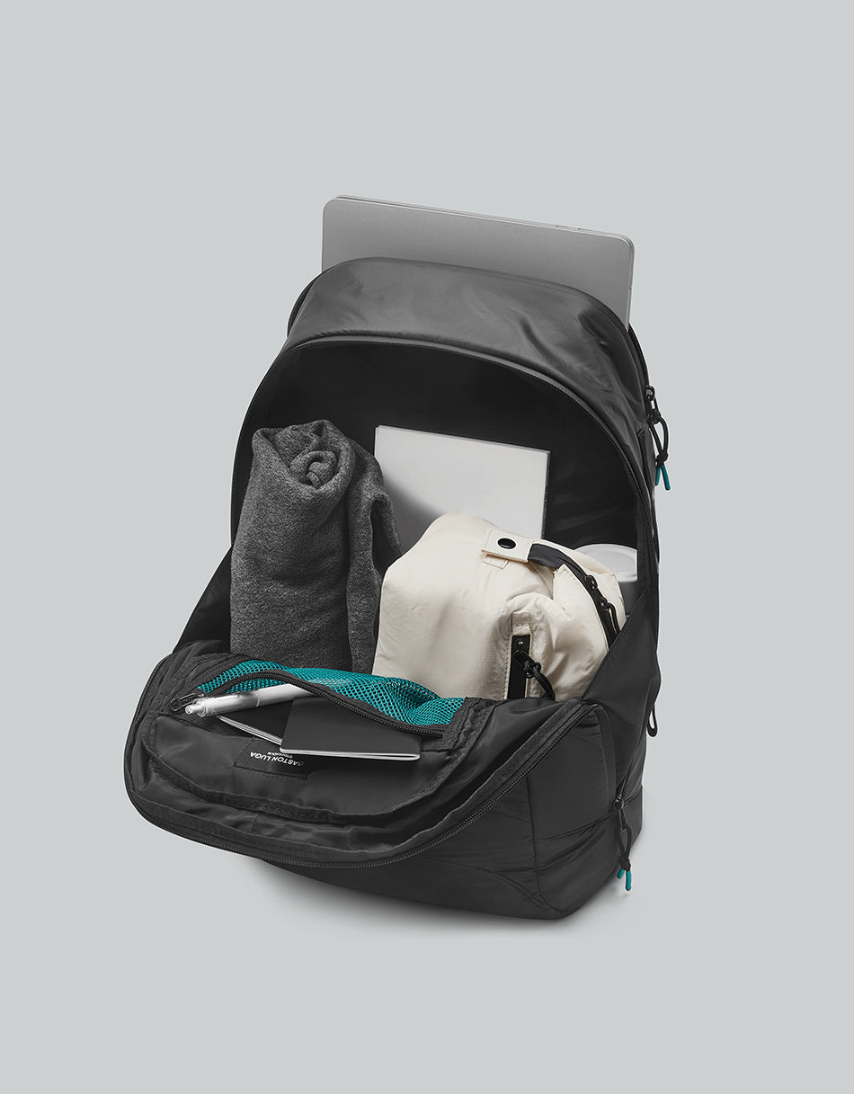 Gaston Luga Lightweight Backpack - Black #LW100