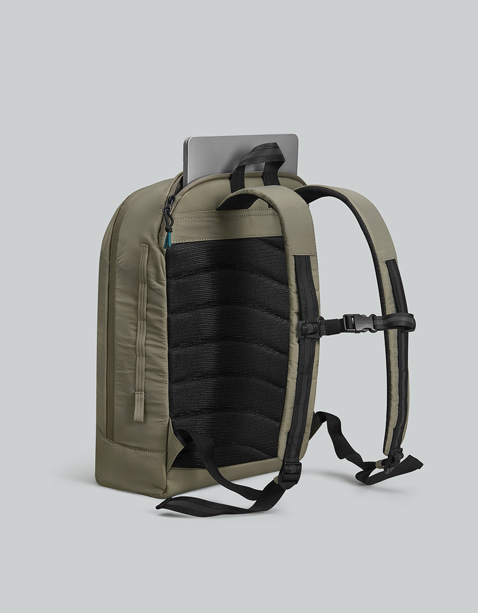Gaston Luga Lightweight Backpack - Sage #LW103