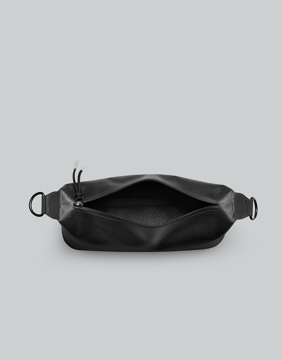 Gaston Luga Lightweight DuoSeal Crossbody - Black #LWDSCBBK